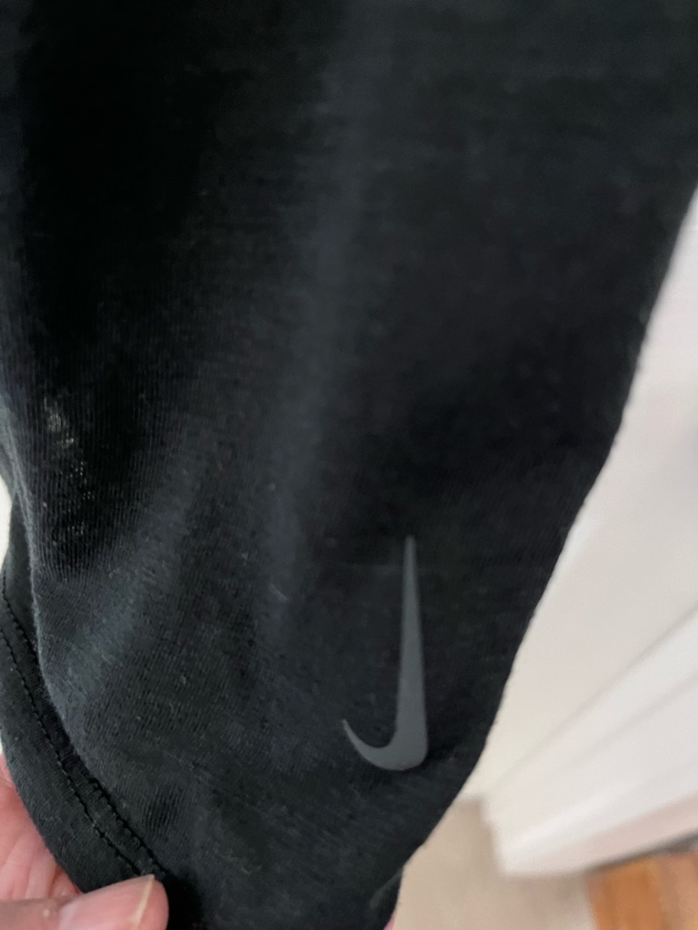 Nike Black Yoga Tank Top with Gold Metallic trim - Picture 8 of 8
